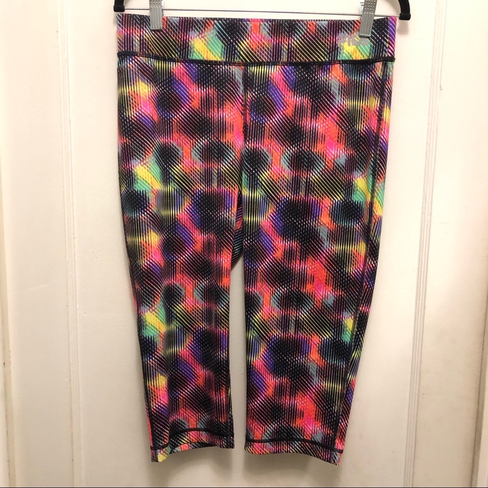 Sport FILA Performance Capri Leggings Size Medium